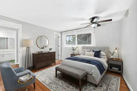 1008 Cantabrian Drive SW photo 11