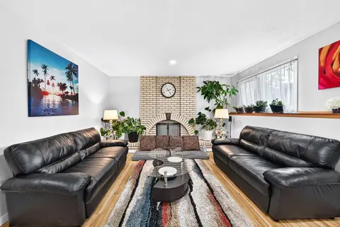 1008 Cantabrian Drive SW photo 12