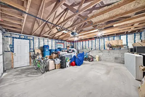 1008 Cantabrian Drive SW photo 18