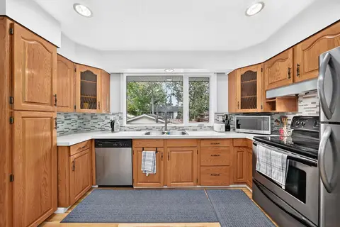 1008 Cantabrian Drive SW photo 4