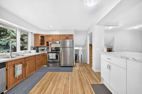 1008 Cantabrian Drive SW photo 6
