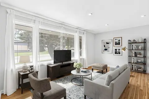 1008 Cantabrian Drive SW photo 8