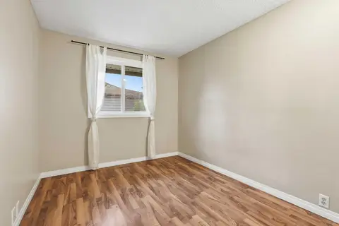 224, 999 Canyon Meadows Drive SW photo 25