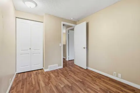 224, 999 Canyon Meadows Drive SW photo 26