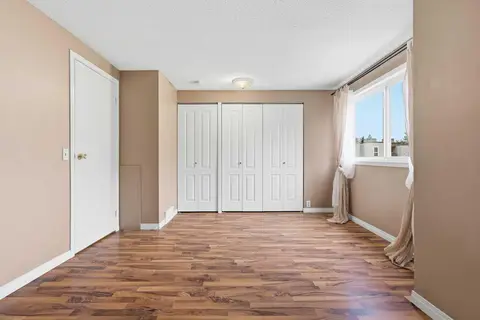 224, 999 Canyon Meadows Drive SW photo 33