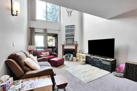 308A, 7301 4A Street SW photo 3