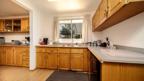 42 Harrow Place SW photo 7