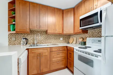 307, 1001 68 Avenue SW photo 6