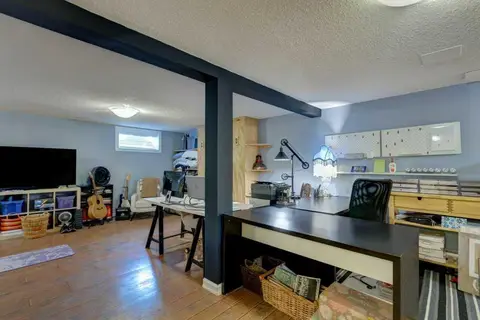 128 Chinook Drive SW photo 36