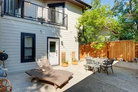 128 Chinook Drive SW photo 41