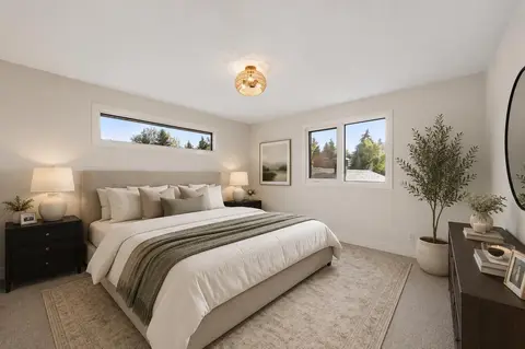 44 Canterbury Drive SW photo 25