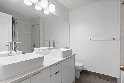 12 Kingsland Villas SW photo 13