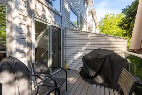 12 Kingsland Villas SW photo 26
