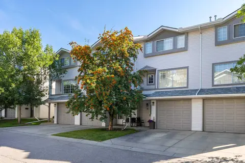 12 Kingsland Villas SW photo 32