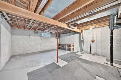 130, 330 Canterbury Drive SW photo 19