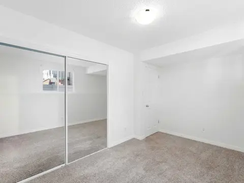 237 Sabrina Way SW photo 13