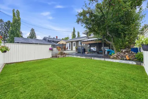 9 Foxwell Road SE photo 22