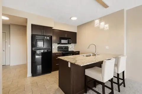 806, 8880 Horton Road SW photo 3