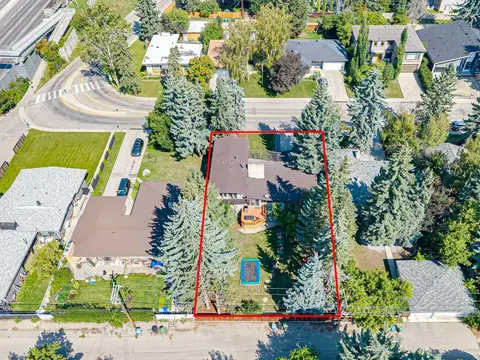1423 75 Avenue SW photo 42