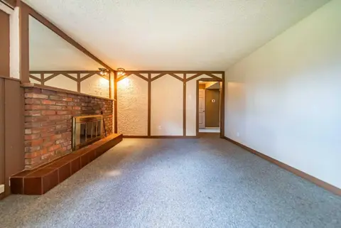 532 Willow Park Drive SE photo 23