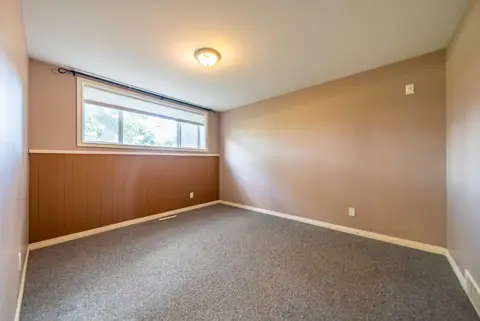 532 Willow Park Drive SE photo 27