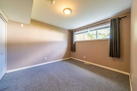 532 Willow Park Drive SE photo 29