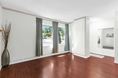 34, 630 Sabrina Road SW photo 5