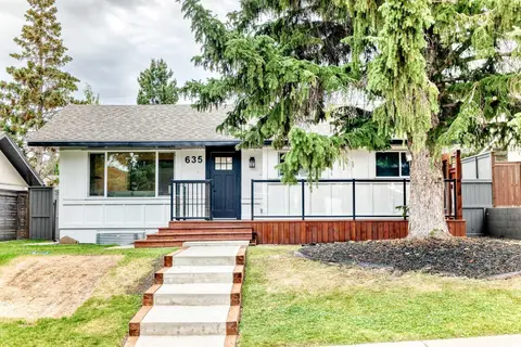635 104 Avenue SW, Calgary