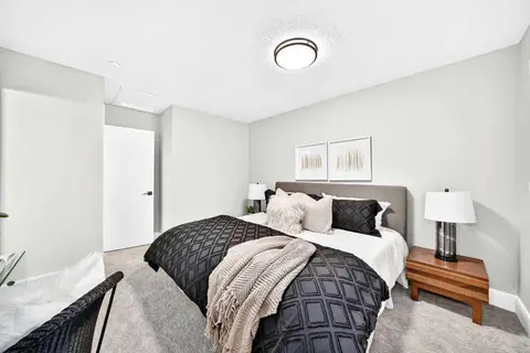 635 104 Avenue SW photo 12