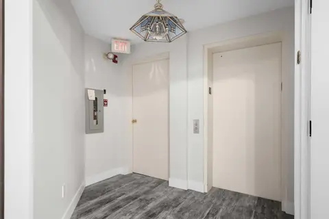 602, 505 Canyon Meadows Drive SW photo 15