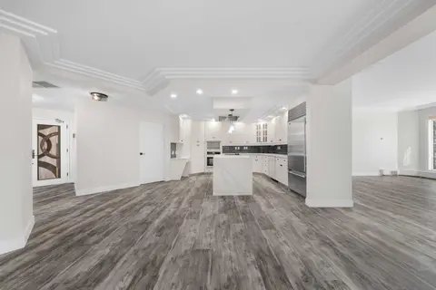 602, 505 Canyon Meadows Drive SW photo 20