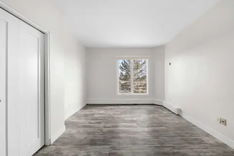 602, 505 Canyon Meadows Drive SW photo 25