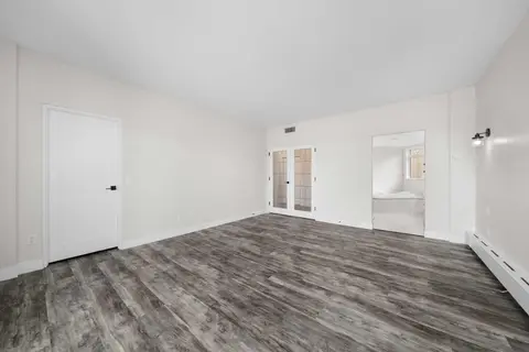 602, 505 Canyon Meadows Drive SW photo 29
