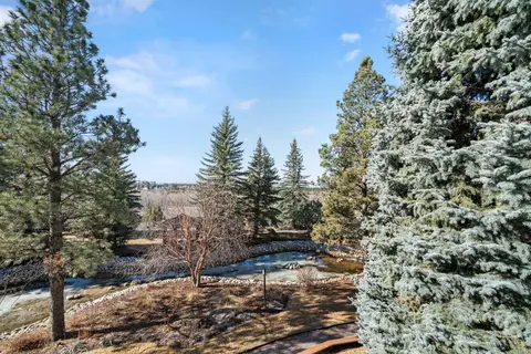 602, 505 Canyon Meadows Drive SW photo 35