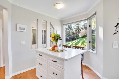 27, 10910 Bonaventure Drive SE photo 4
