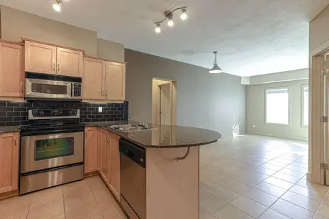 1305, 11811 Lake Fraser Drive SE photo 2