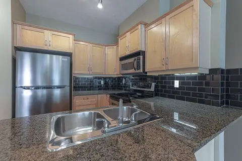 1305, 11811 Lake Fraser Drive SE photo 5