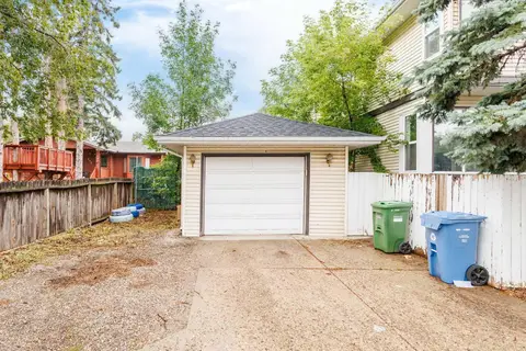 508 78 Avenue SW photo 39