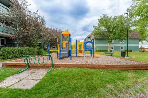 2312, 315 Southampton Drive SW photo 22