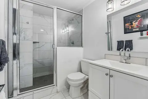 708 Lake Bonavista Drive SE photo 32