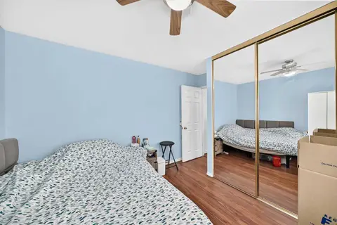10, 219 90 Avenue SE photo 24