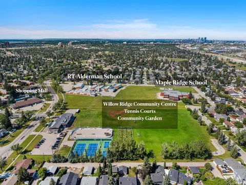 10832 Mapleford Road SE photo 49