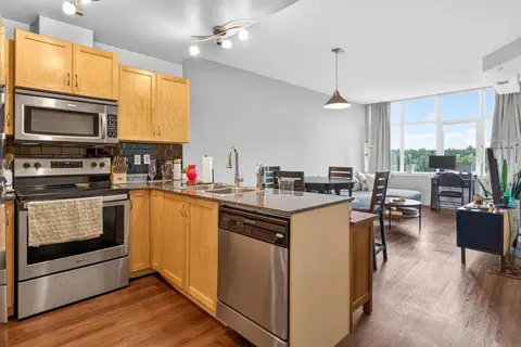 6406, 11811 Lake Fraser Drive SE photo 9