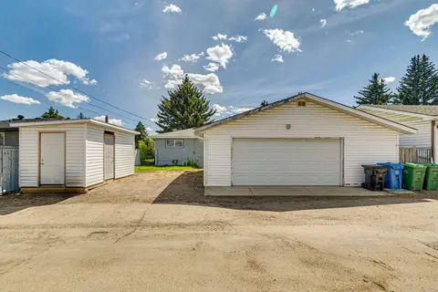 816 Avonlea Place SE photo 19