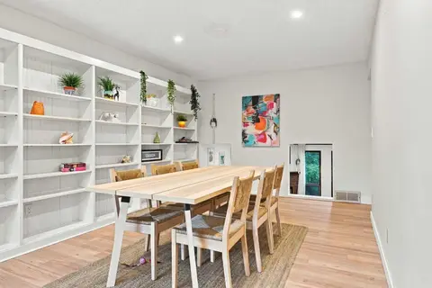 52 Canterbury Gardens SW photo 14