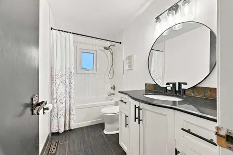 52 Canterbury Gardens SW photo 21