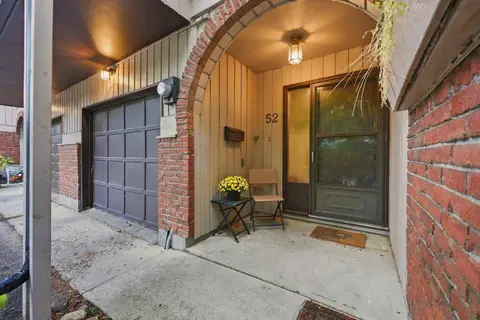 52 Canterbury Gardens SW photo 28
