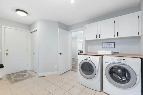 47 Canterbury Court SW photo 22