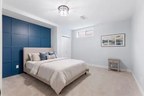 47 Canterbury Court SW photo 44