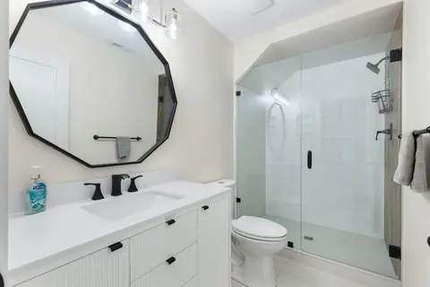 47 Canterbury Court SW photo 45